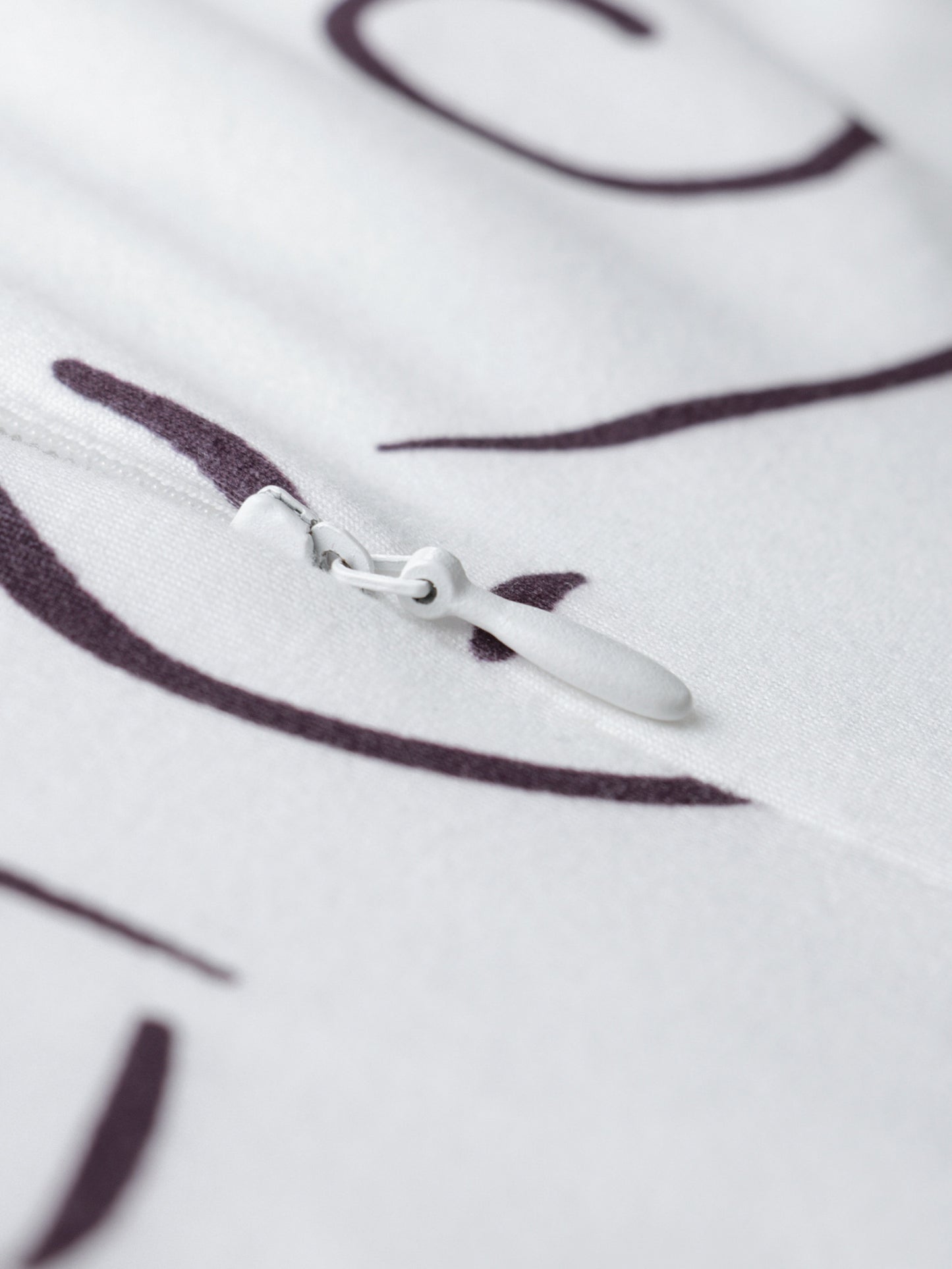 Off-Shoulder Letter Print Bodycon Dress